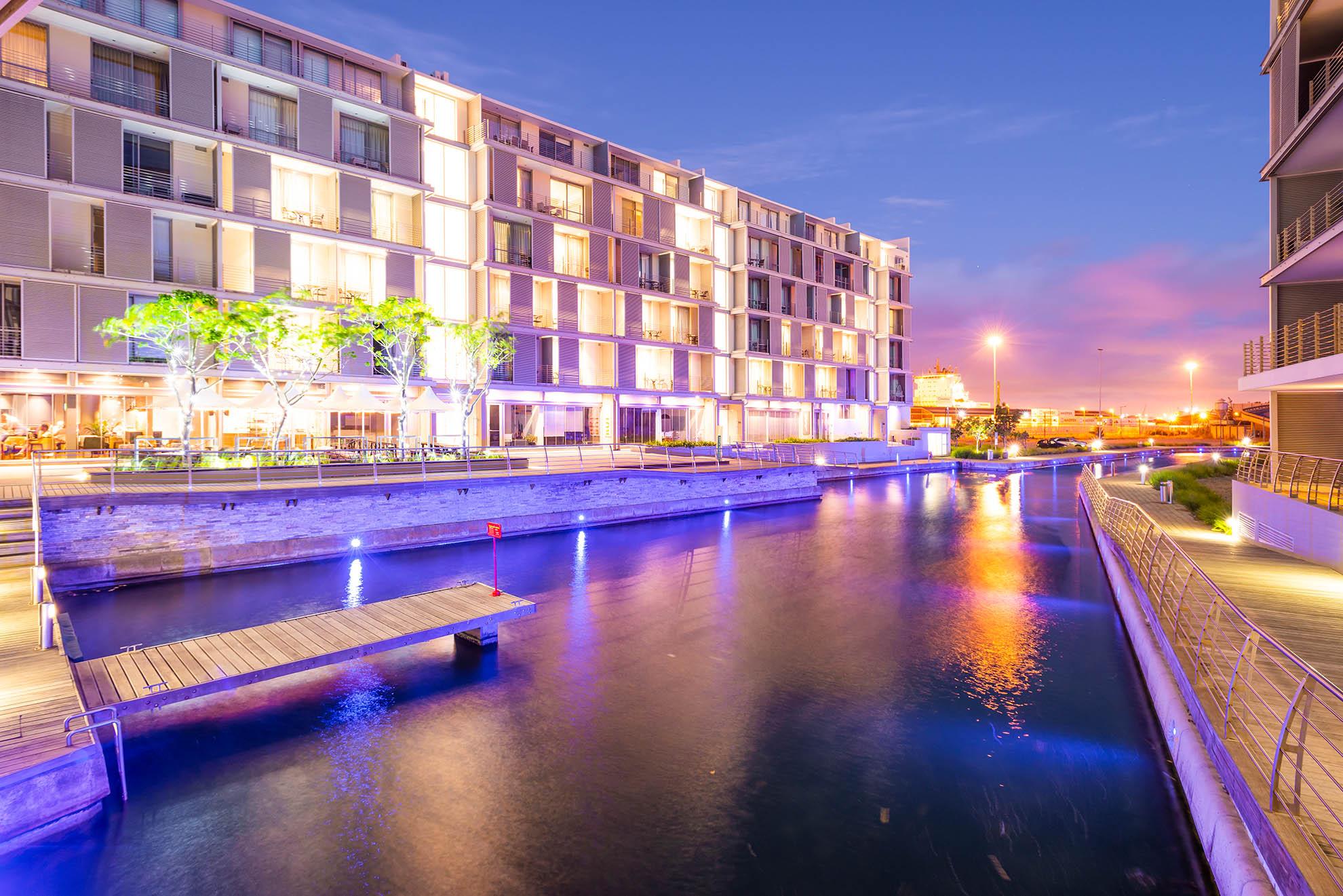 Aha Harbour Bridge Hotel & Suites Kapstaden Exteriör bild