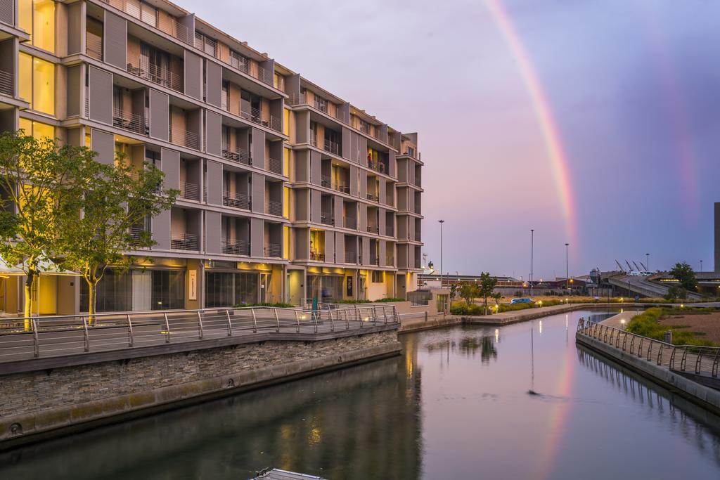 Aha Harbour Bridge Hotel & Suites Kapstaden Exteriör bild